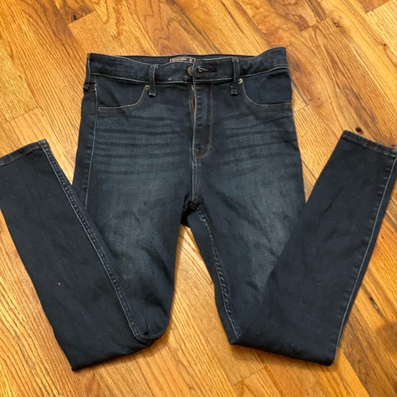 Abercrombie Simone Skinny Jeans - Picture 1 of 3